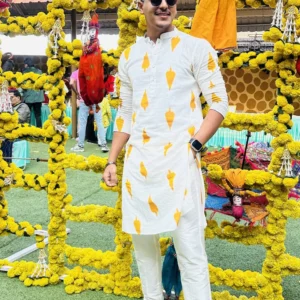 Men Cream Printed with Ikat Design Kurta Trouser Set