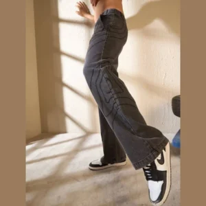 Men's Embroidered Baggy Jeans